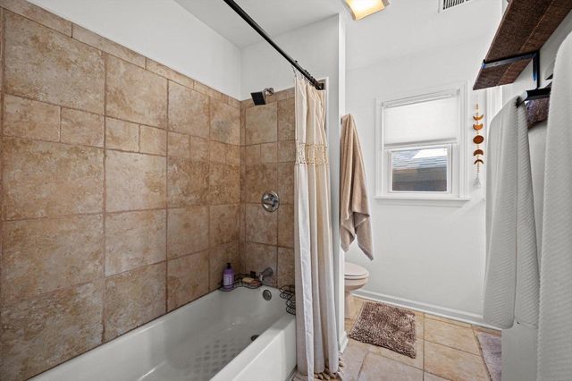 3932 S 1st STREET, Milwaukee, WI 53207