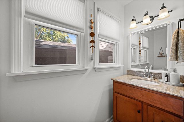 3932 S 1st STREET, Milwaukee, WI 53207
