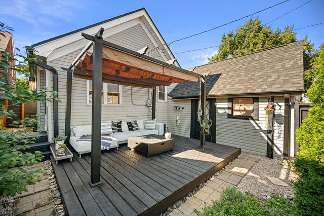 3932 S 1st STREET, Milwaukee, WI 53207