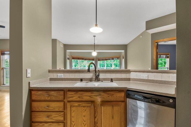 187 Shato Lane, Monona, WI 53716