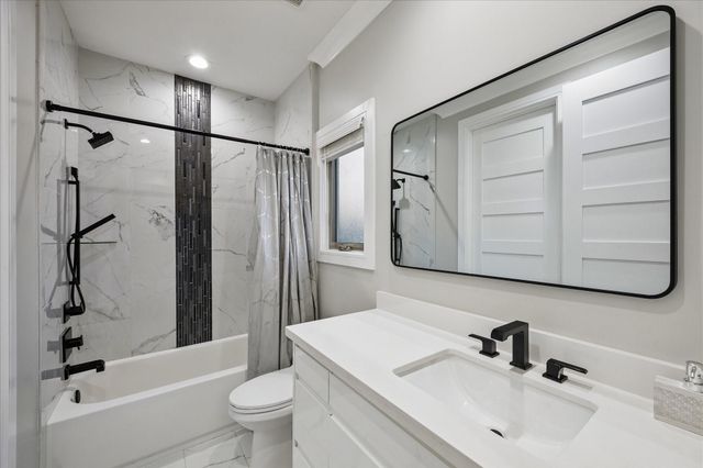 12402 Pepper Creek Lane, Pearland, TX 77584