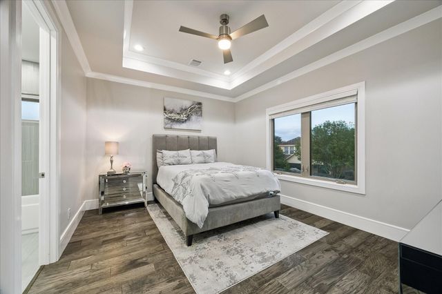 12402 Pepper Creek Lane, Pearland, TX 77584