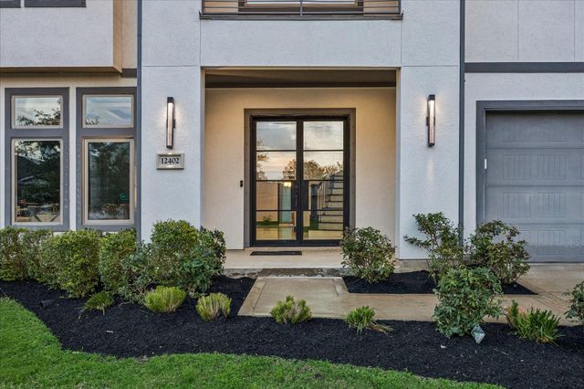 12402 Pepper Creek Lane, Pearland, TX 77584