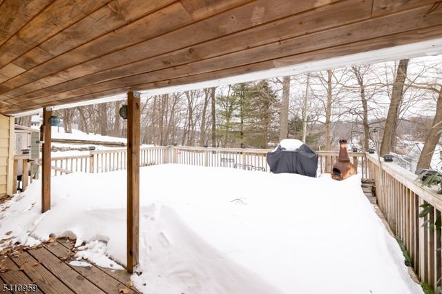 105 Dupont Ave, Hopatcong Boro, NJ 07843