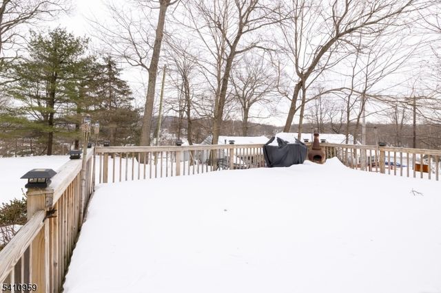 105 Dupont Ave, Hopatcong Boro, NJ 07843