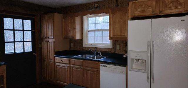 1379 Highway 577 East, Annville, KY 40402