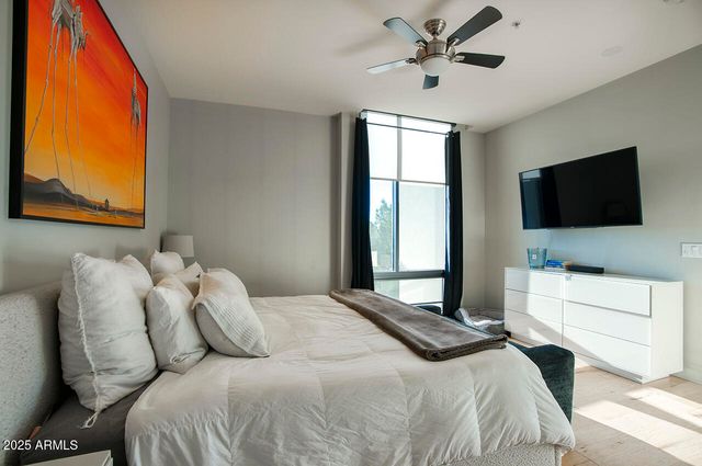 208 W PORTLAND Street 460, Phoenix, AZ 85003