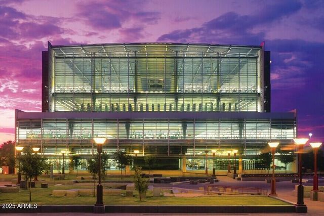 208 W PORTLAND Street 460, Phoenix, AZ 85003