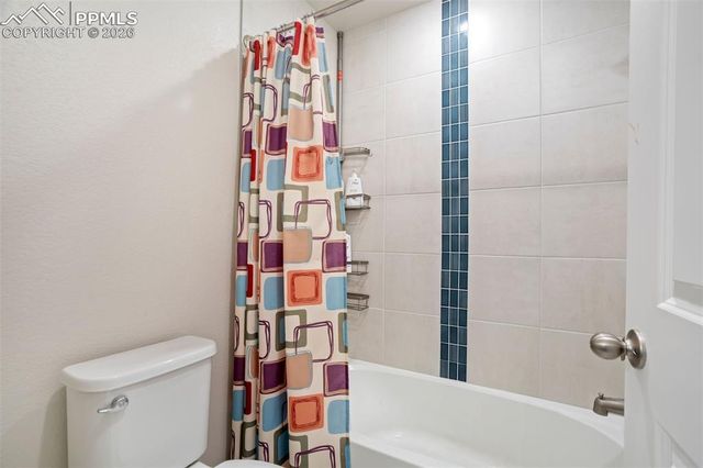 9074 Peaceful Valley Road, Colorado Springs, CO 80925