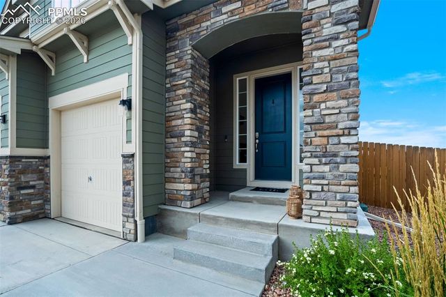 9074 Peaceful Valley Road, Colorado Springs, CO 80925