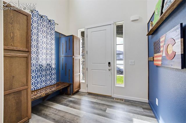 9074 Peaceful Valley Road, Colorado Springs, CO 80925