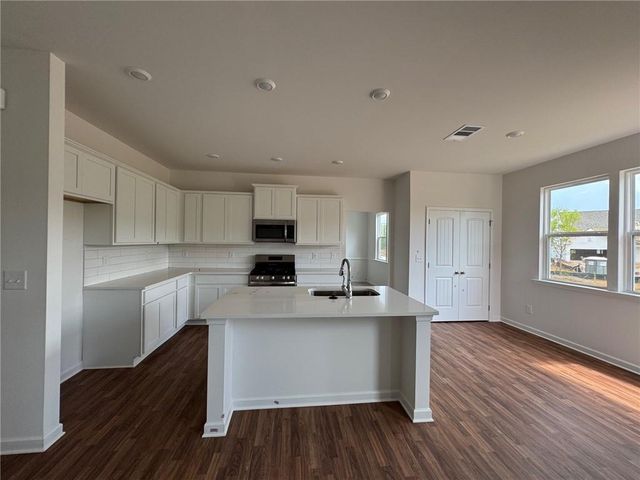 760 Oakmont Trace, Canton, GA 30114