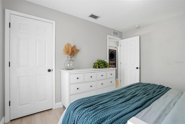 6052 114TH AVENUE N, Pinellas Park, FL 33782