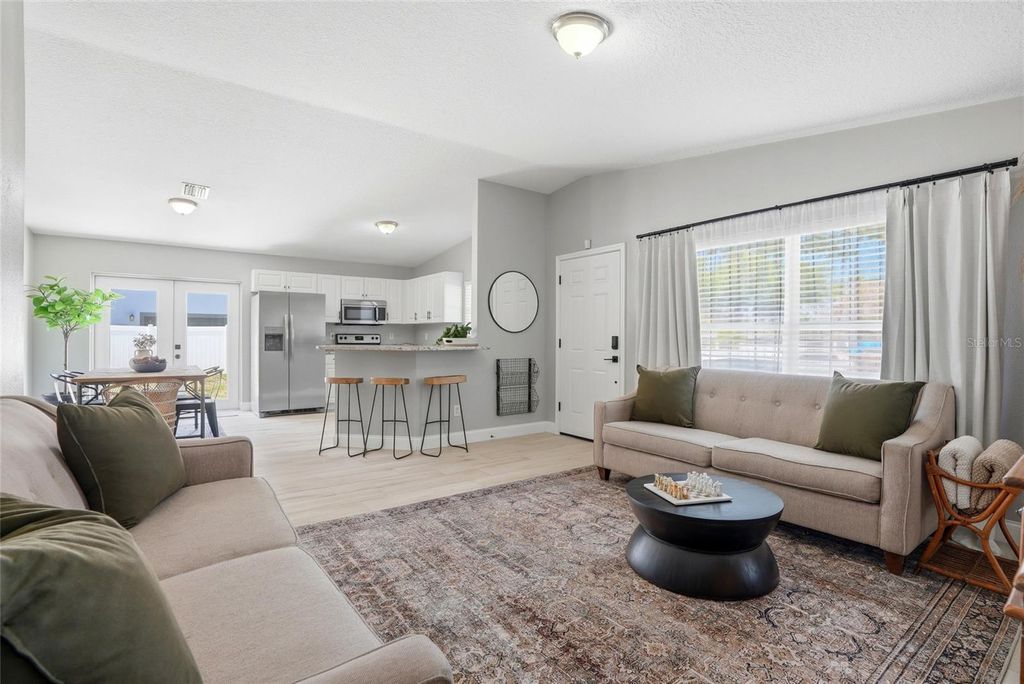 Image 16 of property listing at 6052 114TH AVENUE N, Pinellas Park, FL 33782