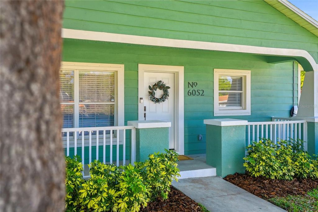 Image 40 of property listing at 6052 114TH AVENUE N, Pinellas Park, FL 33782