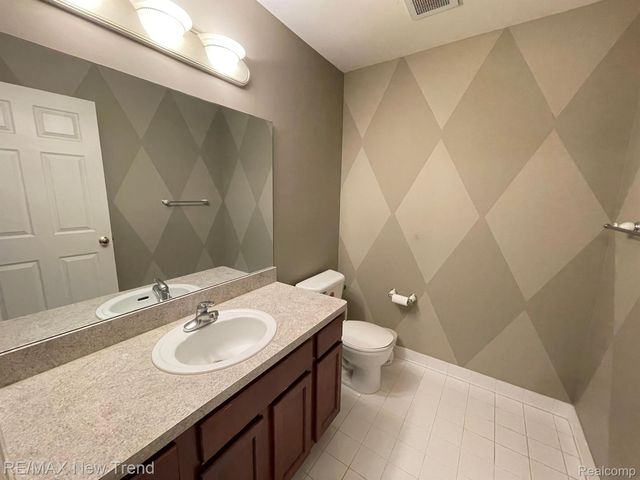 25630 PORTICO Lane, Novi, MI 48375