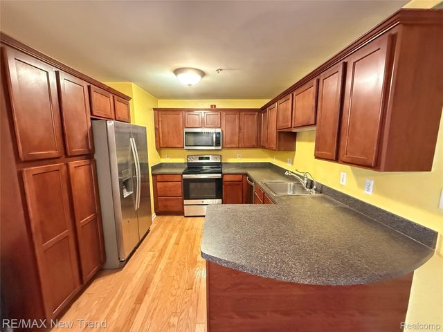 25630 PORTICO Lane, Novi, MI 48375