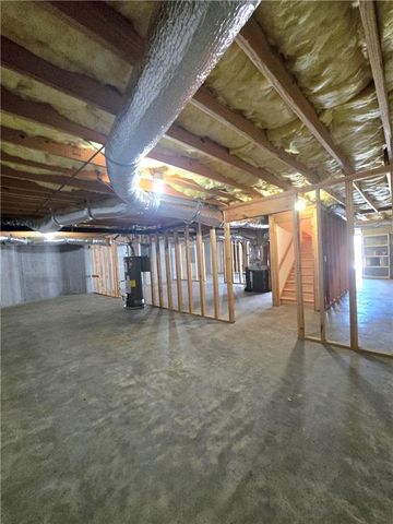 866 Lee Byrd Road, Loganville, GA 30052