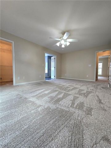 866 Lee Byrd Road, Loganville, GA 30052