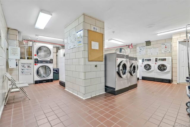 66-36 Yellowstone Boulevard A10, Forest Hills, NY 11375