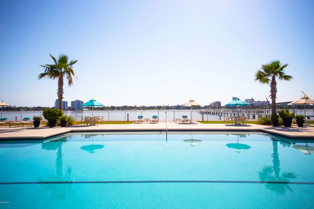 231 Riverside Dr Unit 1006, Holly Hill, FL 32117