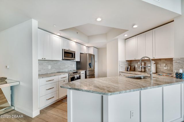 231 Riverside Dr Unit 1006, Holly Hill, FL 32117