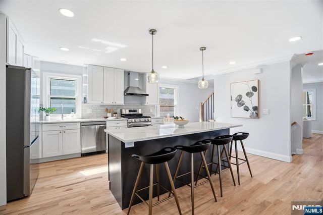 402 Riverview Avenue, North Arlington, NJ 07031