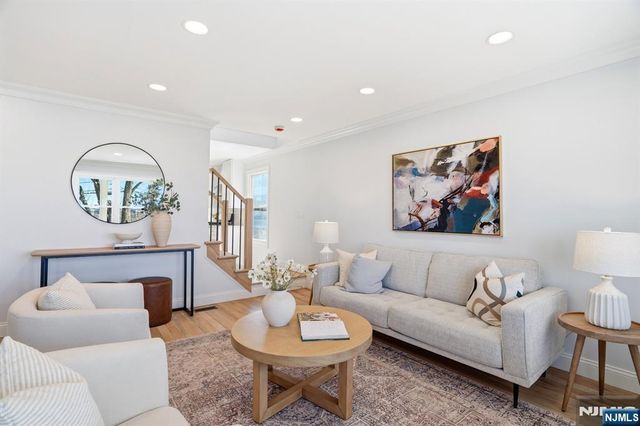 402 Riverview Avenue, North Arlington, NJ 07031