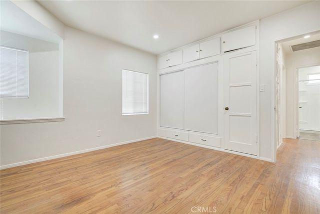 3055 Sycamore Avenue, La Crescenta, CA 91214