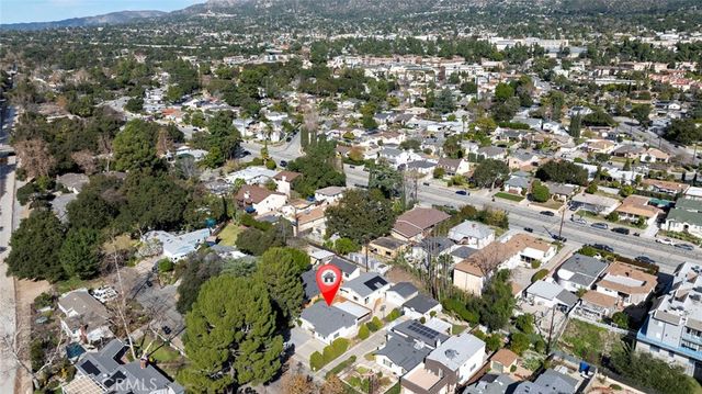 3055 Sycamore Avenue, La Crescenta, CA 91214