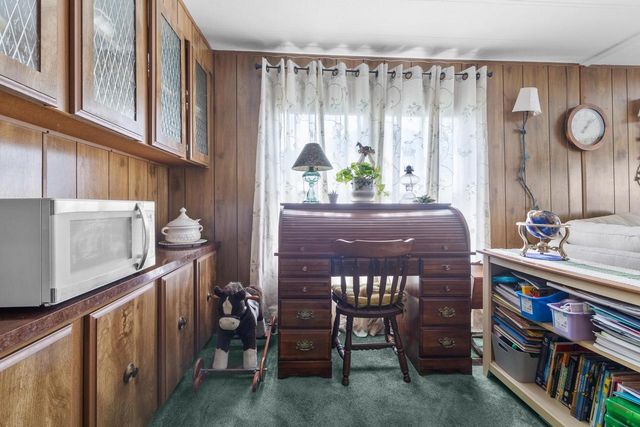 818 S Eastown Manor, Elkhorn, WI 53121