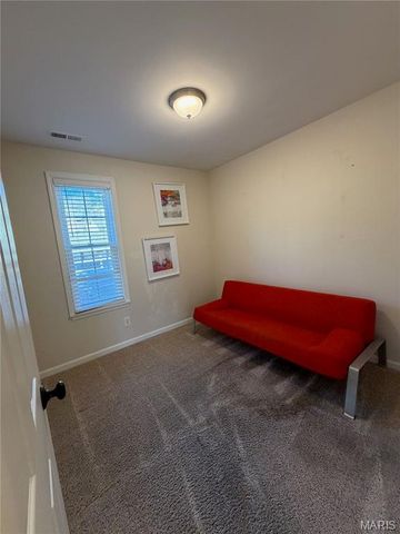 2244 Canyonlands Drive D, Maryland Heights, MO 63043