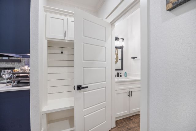 14620 Woodland Creek Drive, Tyler, TX 75706