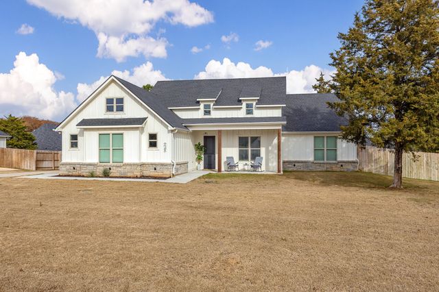 14620 Woodland Creek Drive, Tyler, TX 75706