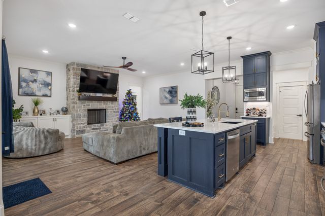 14620 Woodland Creek Drive, Tyler, TX 75706