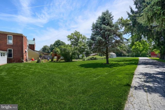 538-540 W KING ST, East Berlin, PA 17316