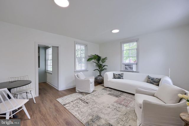 538-540 W KING ST, East Berlin, PA 17316