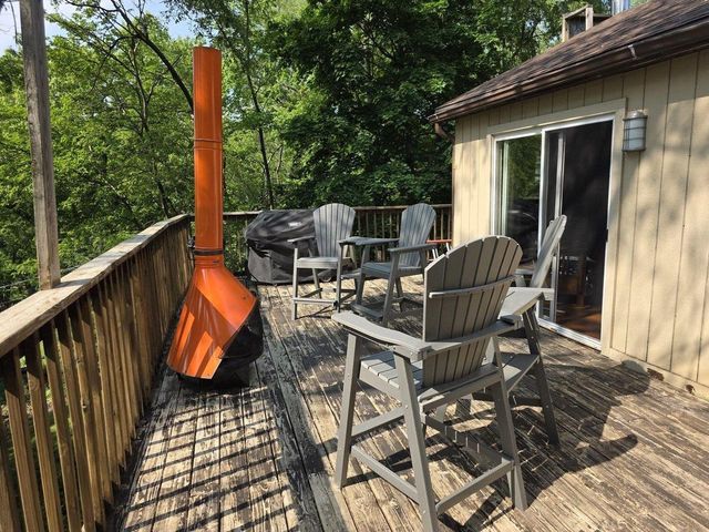 136 Hickory Nut Lane, Edgerton, WI 53534