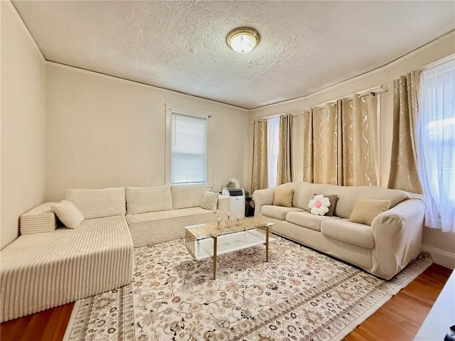 32 Richter Street, Providence, RI 02908