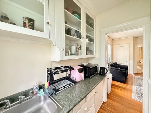 32 Richter Street, Providence, RI 02908