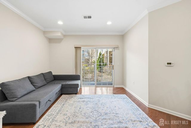 540 Cranbury Road 107, East Brunswick, NJ 08816