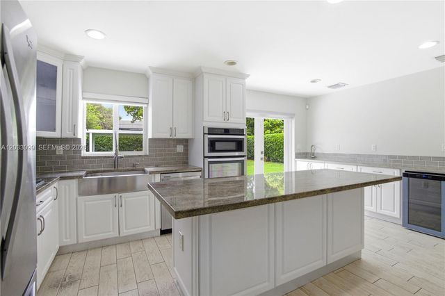 6511 SW 44th Street, Miami, FL 33155