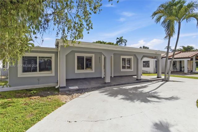 6511 SW 44th Street, Miami, FL 33155