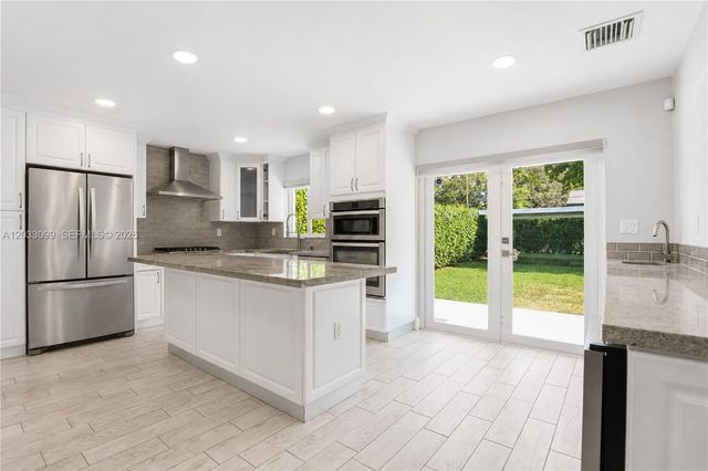 6511 SW 44th Street, Miami, FL 33155