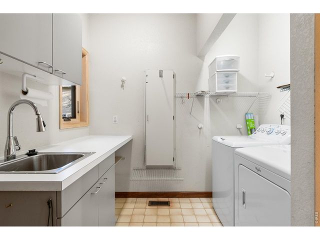 4575 Robinson Pl, Boulder, CO 80301