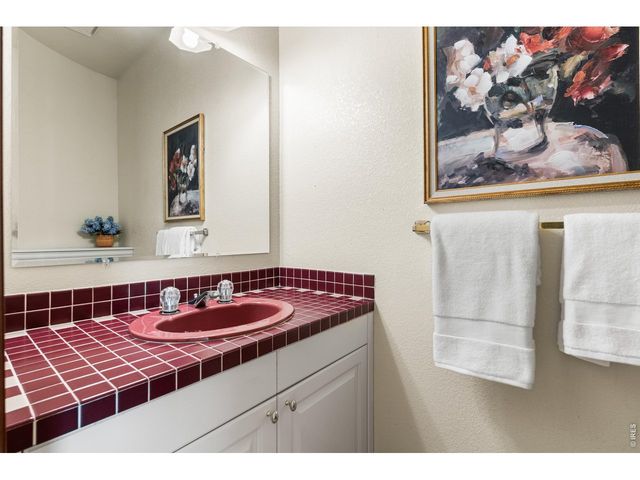 4575 Robinson Pl, Boulder, CO 80301