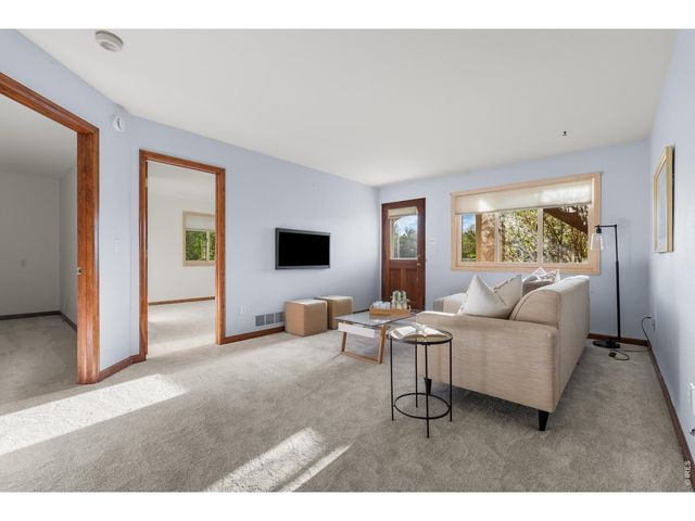 4575 Robinson Pl, Boulder, CO 80301