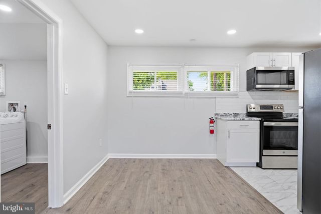 47 MINTLEAF RD, Levittown, PA 19056