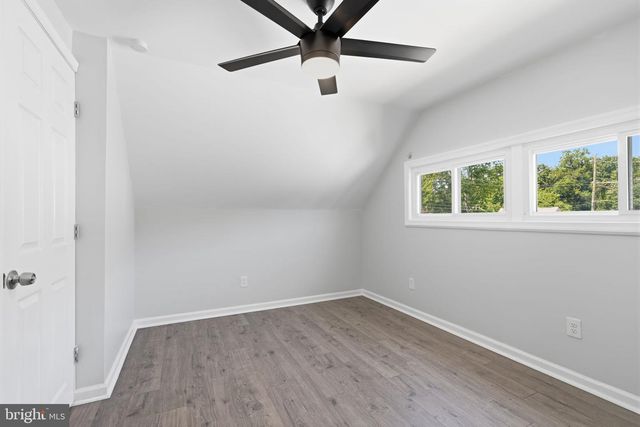 47 MINTLEAF RD, Levittown, PA 19056