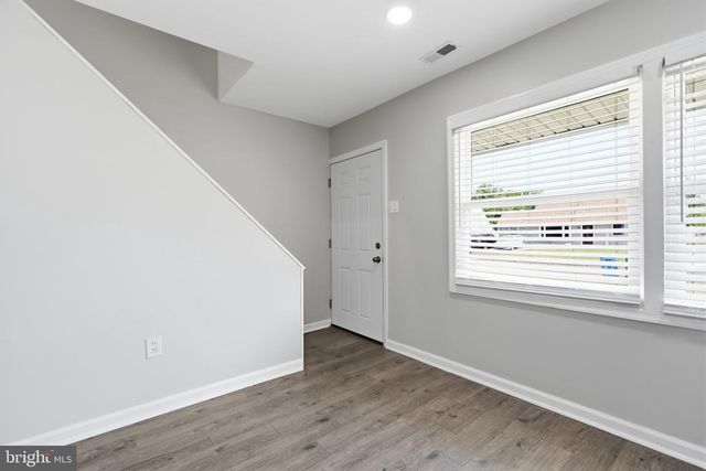 47 MINTLEAF RD, Levittown, PA 19056